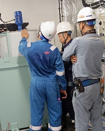 Thử thiết bị và hướng dẫn vận hành